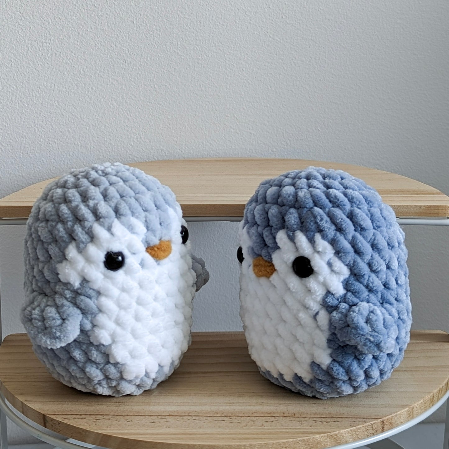 Penguin Desk Buddy